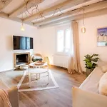 La Maison Lamartine Havre De Paix Dans Le Centre De *