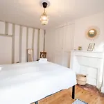 Tatil Evi La Maison Lamartine Havre De Paix Dans Le Centre De Tours