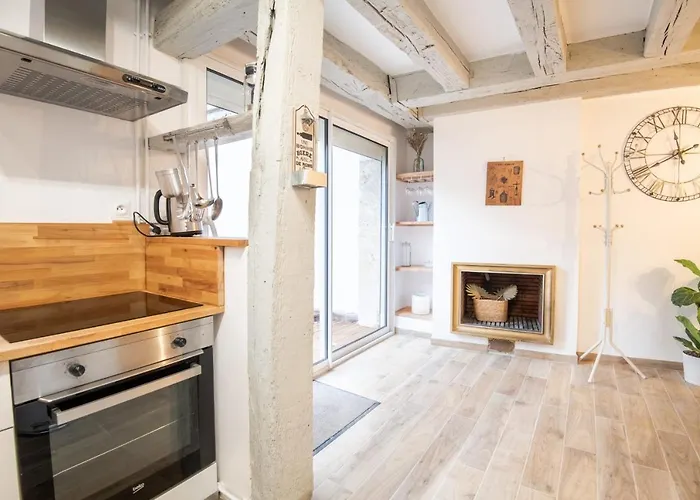 La Maison Lamartine Havre De Paix Dans Le Centre De Tatil Evi Tours