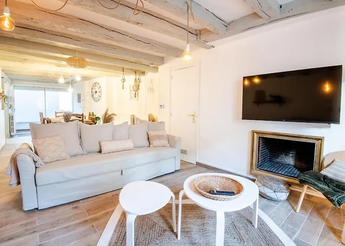 Tatil Evi La Maison Lamartine Havre De Paix Dans Le Centre De Tours