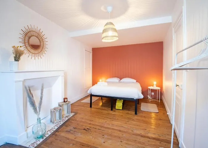 La Maison Lamartine Havre De Paix Dans Le Centre De